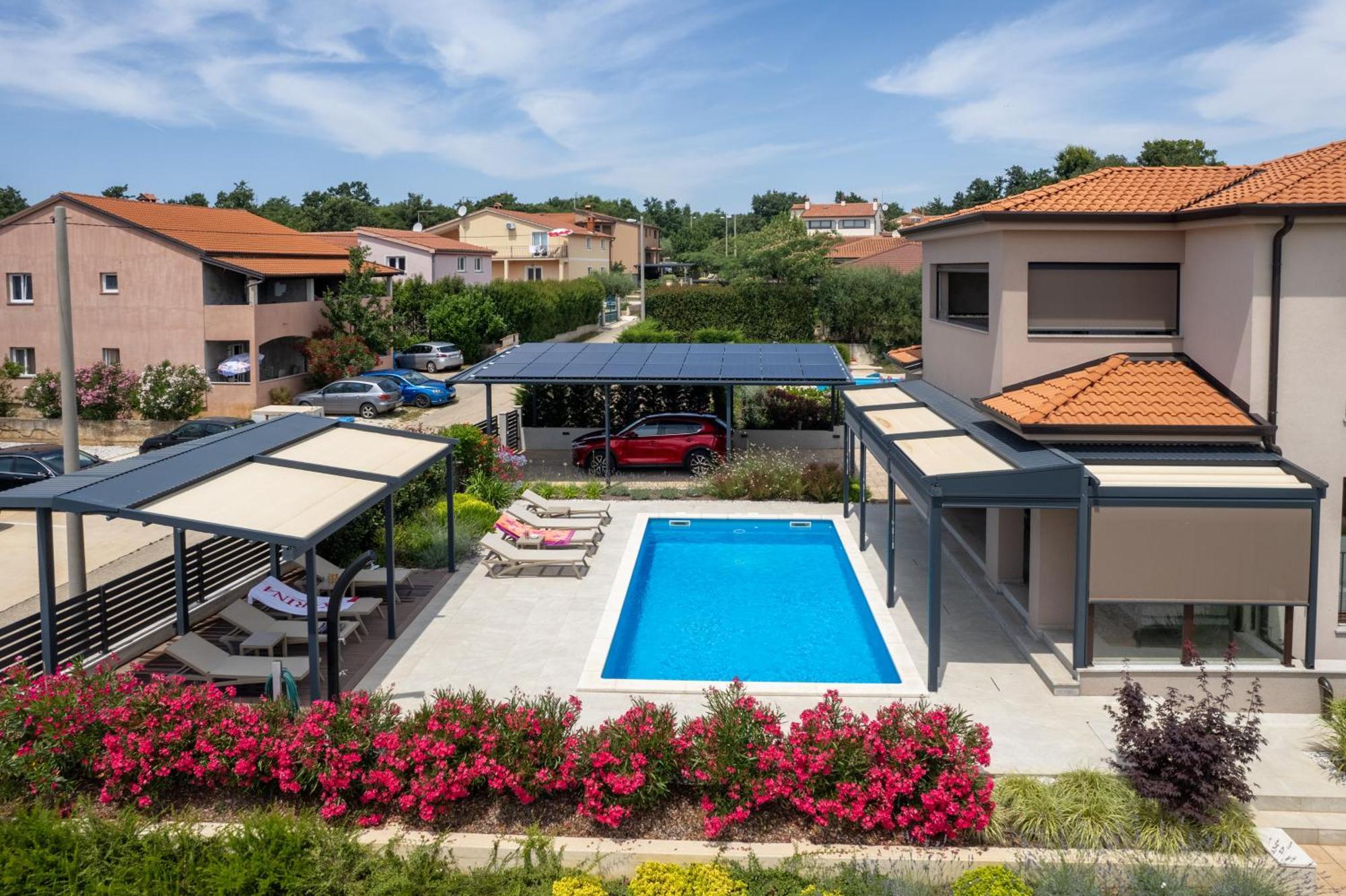 Karina, - Porec Kadumi