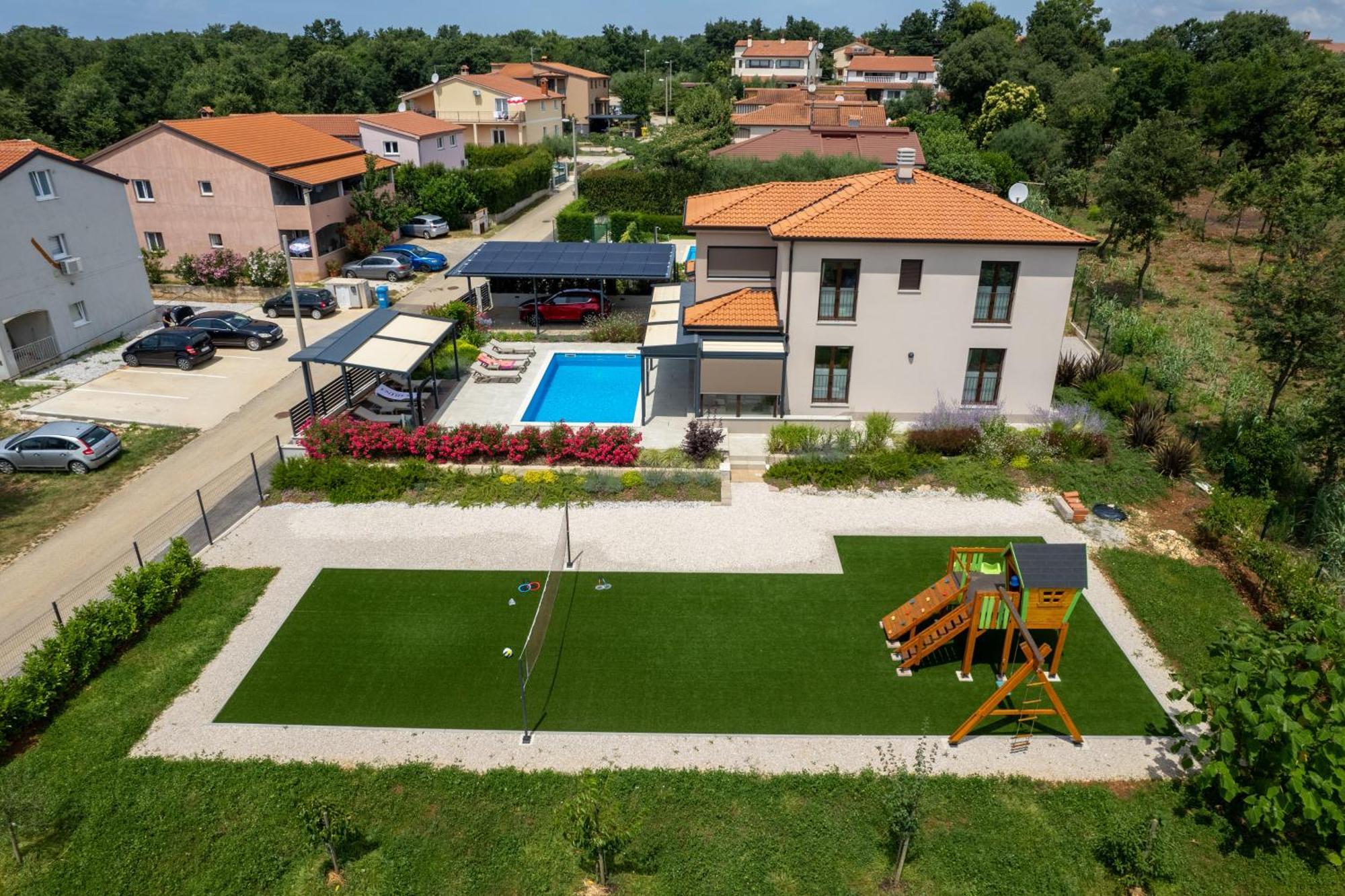 Karina, - Porec *
